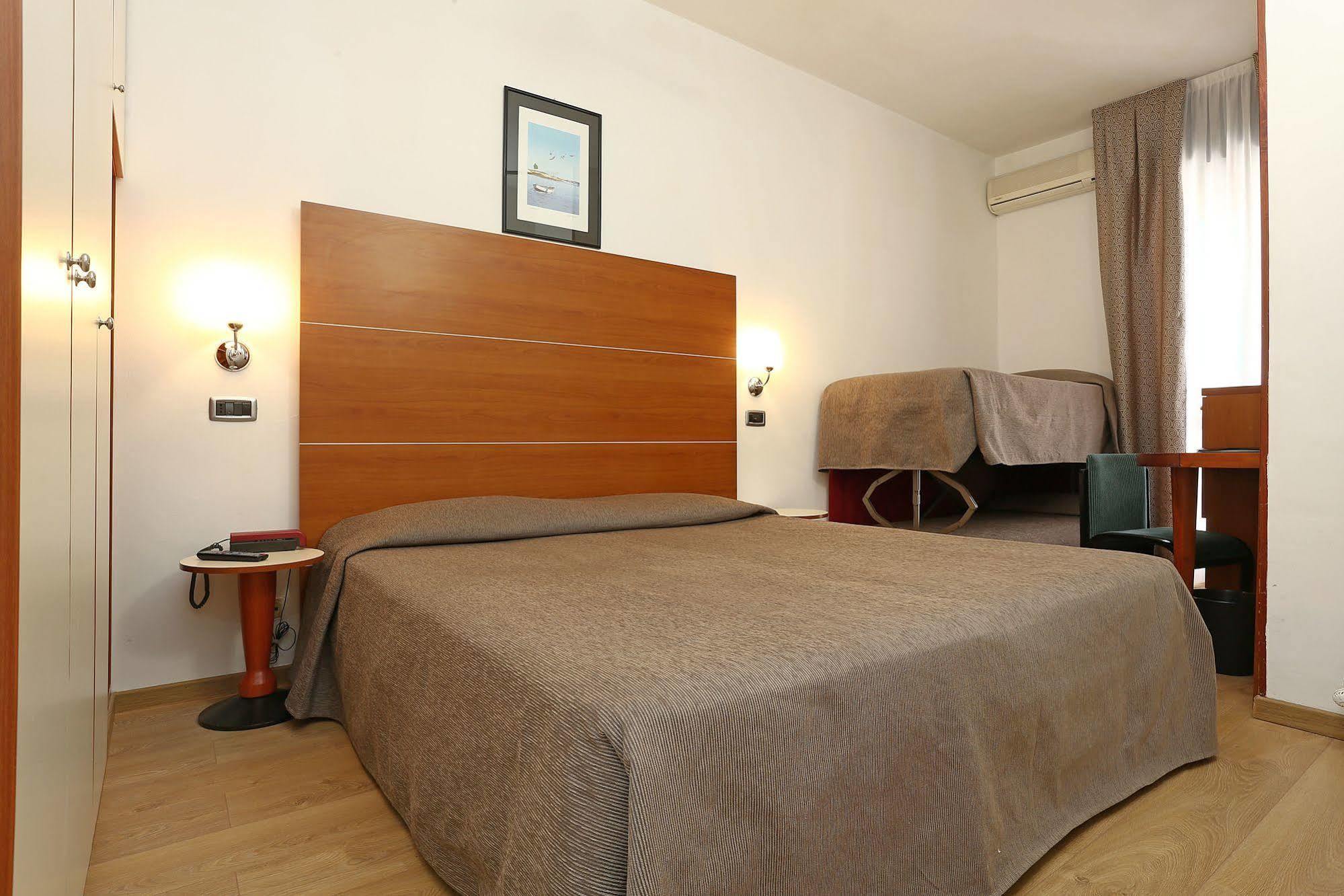 Hotel Corticella Bologna Eksteriør bilde